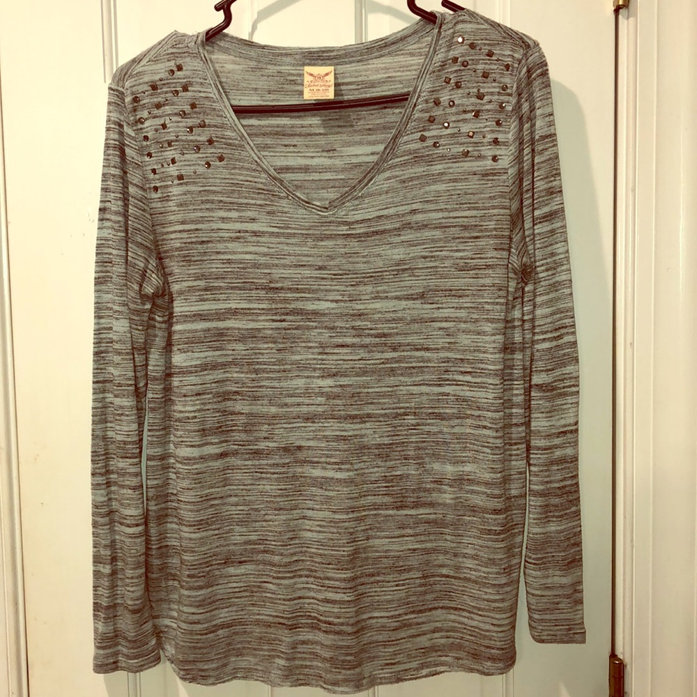 Women’s/Juniors Top
